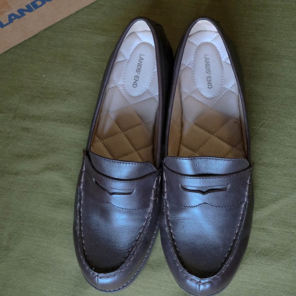 Lands End Classic Penny Loafers Brown 9.5 B -  Worn Once - Picture 6 of 8